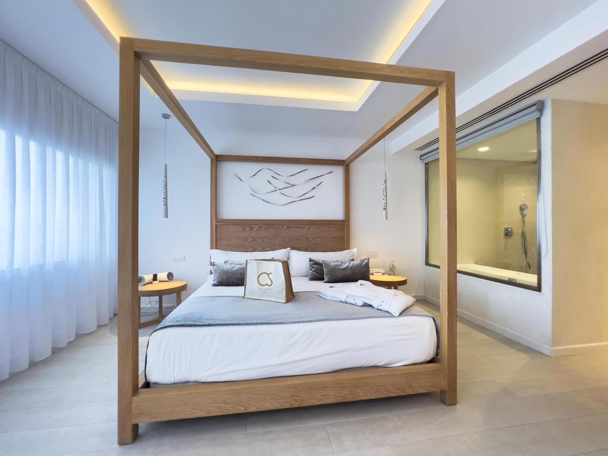 Hotel Cala Saona & Spa Экстерьер фото